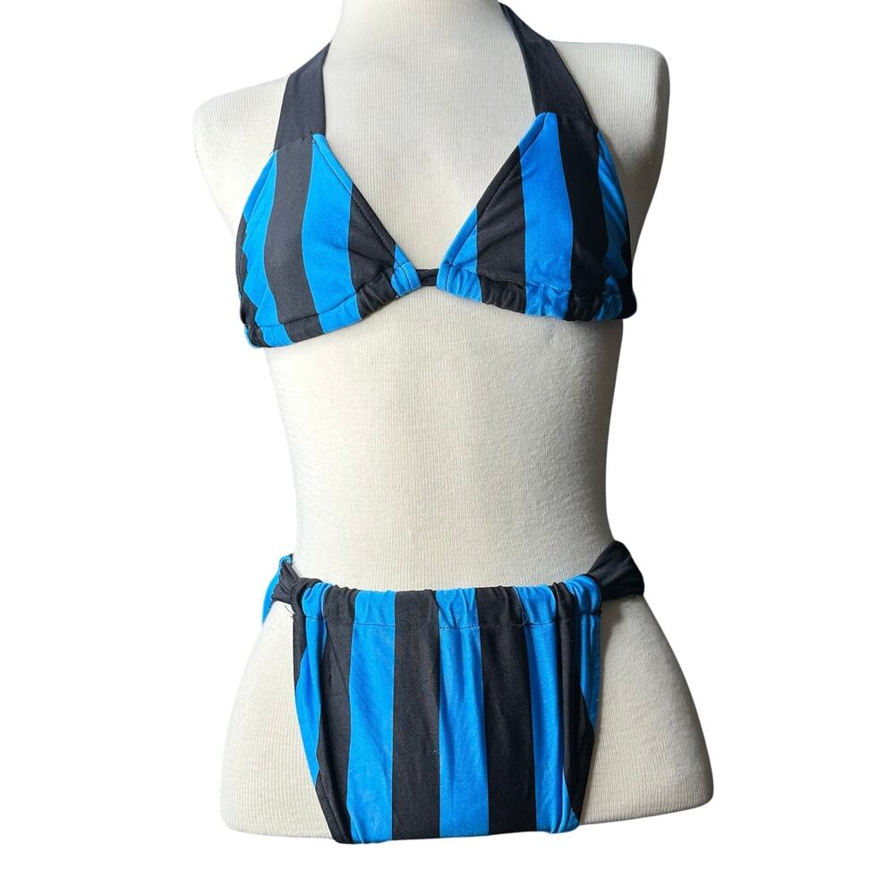 Vintage 80s/90s Bikini Swimwear Blue Stripe Mystic Bay
Women’s Size XS/s